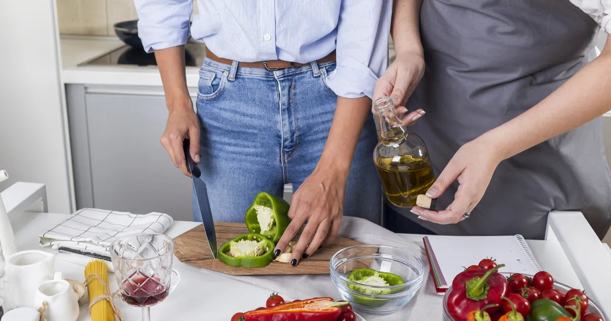 Gesund kochen: Die besten Zubereitungsmethoden im Vergleich